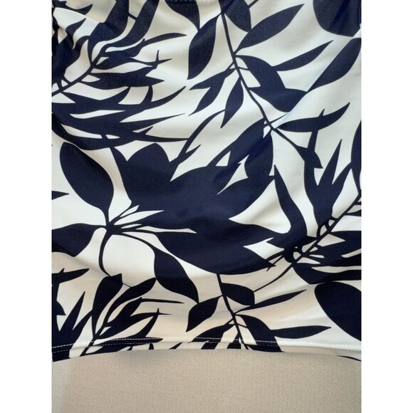 Baltex Womens Halter Tankini Top Swimwear Size 10 Black White Leaf Print Beach - Picture 8 of 8